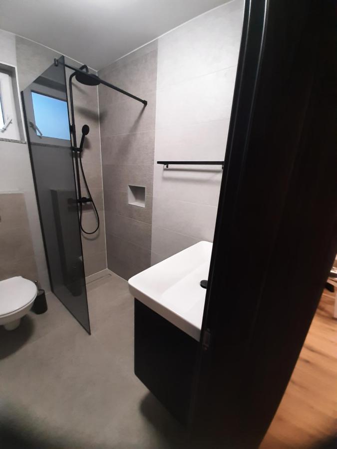 Apartman Mate Lopar Εξωτερικό φωτογραφία