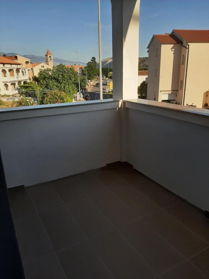 Apartman Mate Lopar Εξωτερικό φωτογραφία