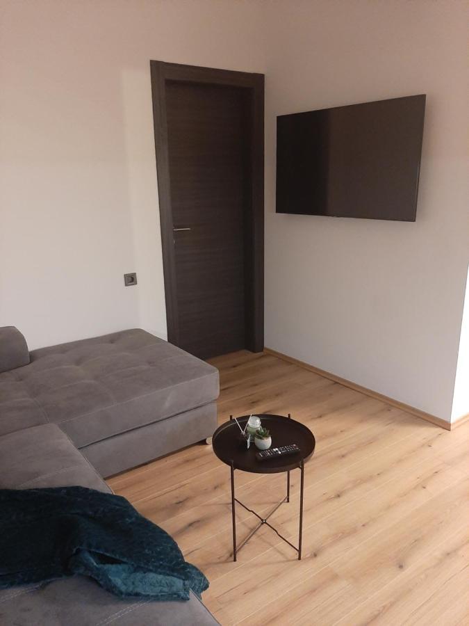 Apartman Mate Lopar Εξωτερικό φωτογραφία